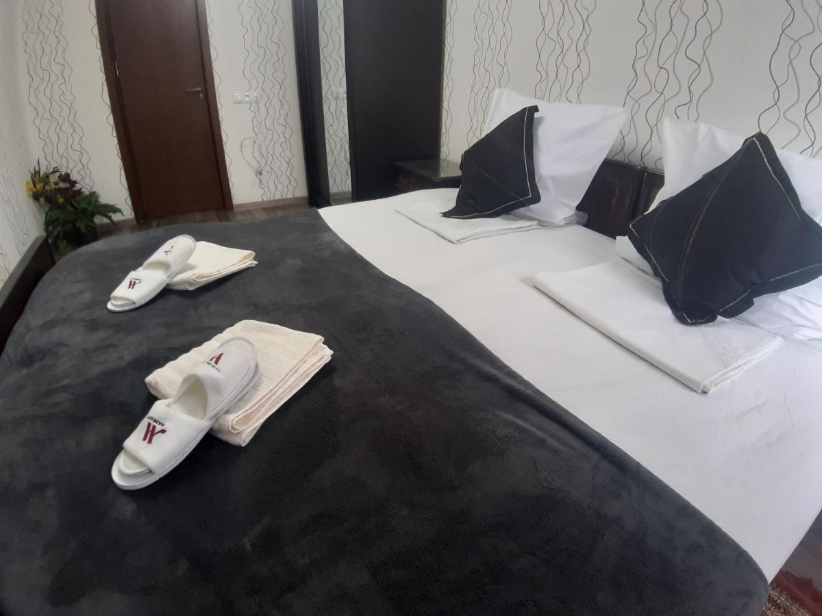 Robo Apartment Tbilisi Esterno foto